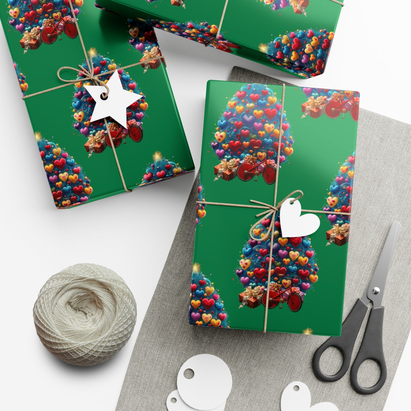 Gift Wrap Papers Christmas Tree with Hearts - green